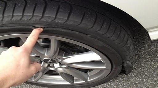 Tìm cách khắc phục khi lốp bị phù