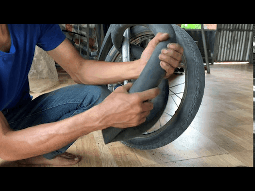 Săm bên trong của lốp có săm