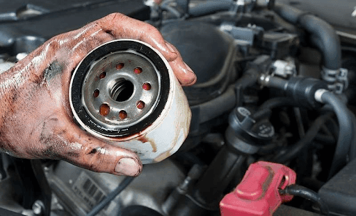 Dụng cụ thay lọc nhớt cho xe ô tô 