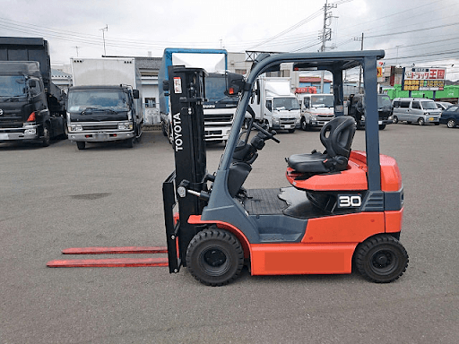 Xe nâng (Forklift)