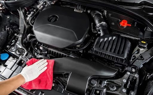 Vệ sinh khoang máy