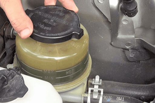 Thiếu dầu trợ lực lái (dầu trợ lực thủy lực)