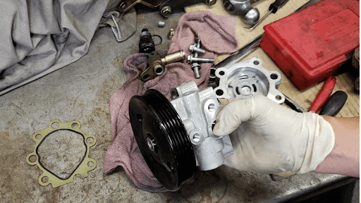 Hỏng bơm trợ lực lái