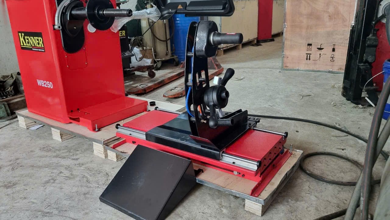 Giá nâng lốp dành cho máy cân bằng động Giá nâng lốp dành cho máy cân bằng động