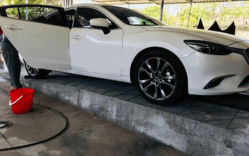 Thiết kế đơn giản, nhưng hạn chế độ cao nâng