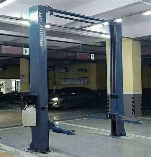 Thanh lý cầu nâng 2 trụ